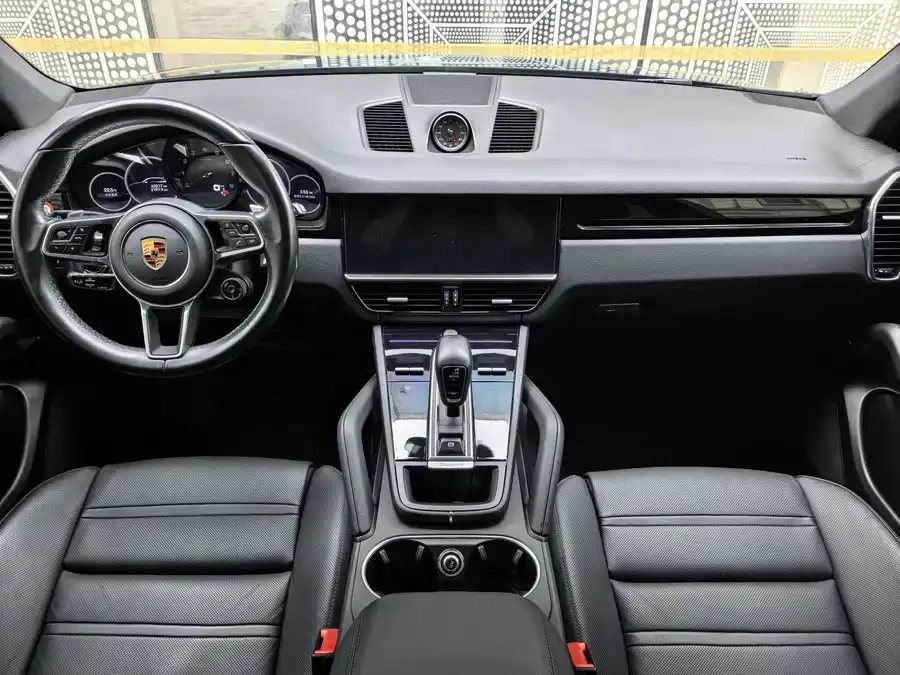 Porsche Cayenne Cayenne 2022 Cayenne 3.0T Platinum Edition 2022 — миниатюра 3