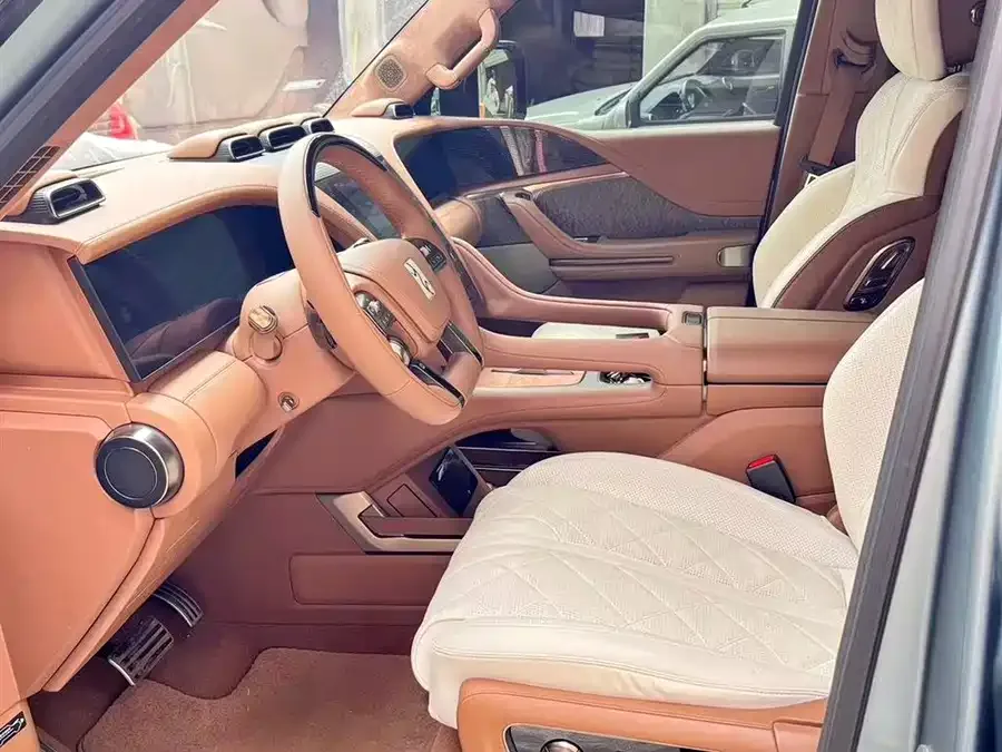 BYD U8 Looking up to U8 2023 Deluxe Edition 2024 — миниатюра 2