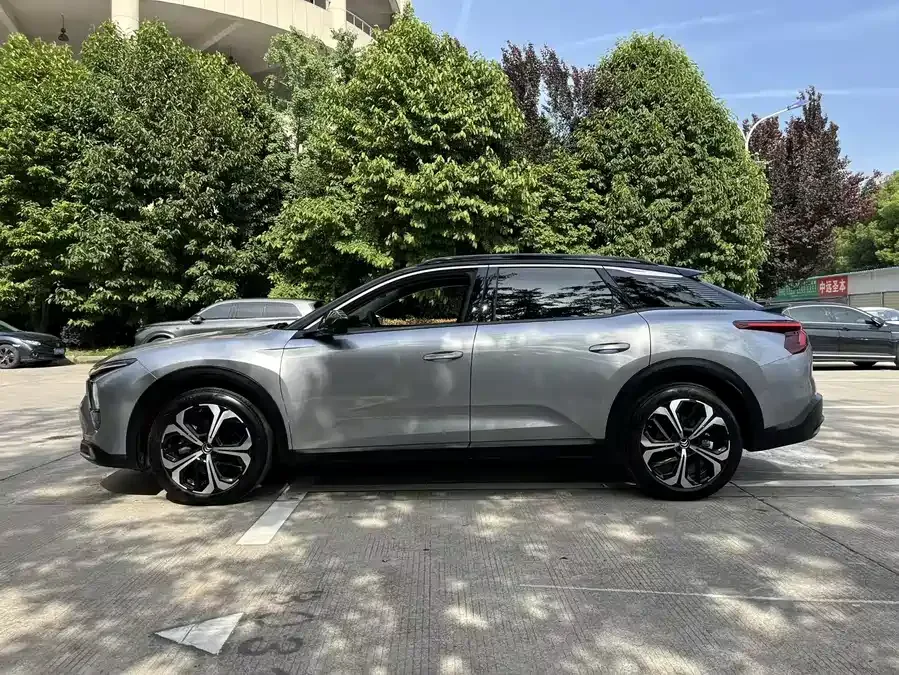 Citroen Versailles C5 X Versailles C5 X 2021 1.6T Brilliant 2022 — миниатюра 5