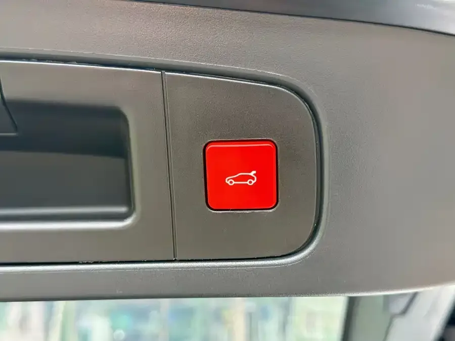 Citroen Versailles C5 X Versailles C5 X 2021 1.6T Enjoy Extraordinary 2022 — миниатюра 4