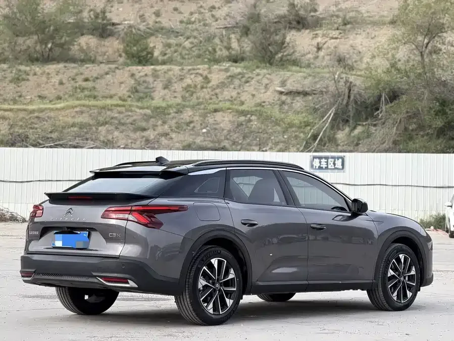 Citroen Versailles C5 X Versailles C5 X 2024 1.6T is extraordinary 2025 — миниатюра 3