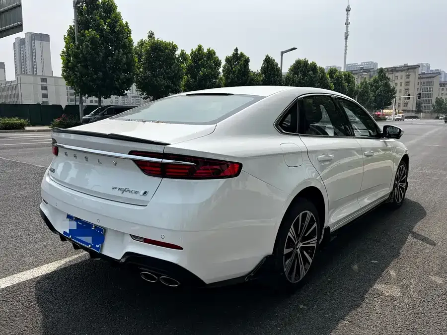 Geely Xingrui Xingrui 2026 Dongfang Yao 1.5TD Kunlun Edition 2026 — миниатюра 3