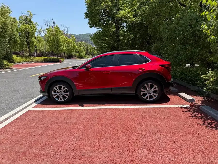 Mazda CX-30 2022 2.0L Automatic Jiayue Edition 2022 — миниатюра 2