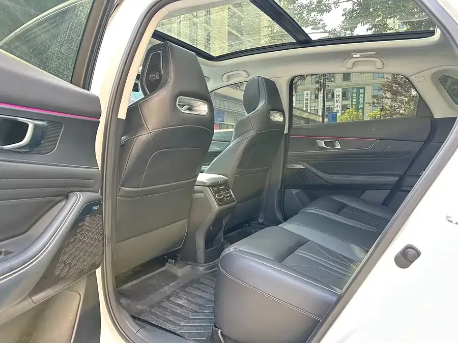 Changan UNI-K Changan UNI-K 2023 2.0T 2WD Enjoy Edition 2023 — миниатюра 3