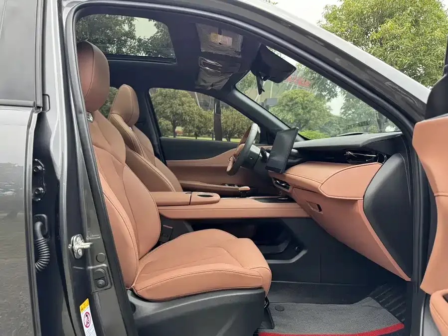 Changan Uni-Z Changan UNI-Z 2025 1.5T Premium Edition 2025 — миниатюра 3
