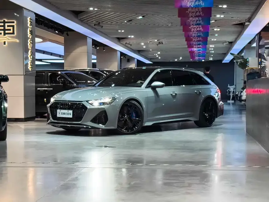 Audi RS6 2023