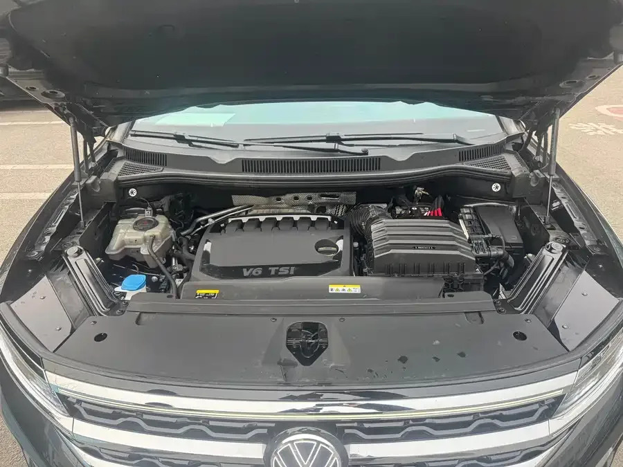 Volkswagen Talagon 2024 Range Rover 530TSI AWD Flagship Pro 6-Seater 2025 — миниатюра 4