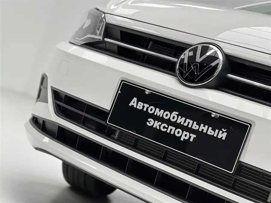 Volkswagen Polo Polo 2021 Plus 1.5L Automatic Panoramic Enjoyment Edition 2022 — миниатюра 2