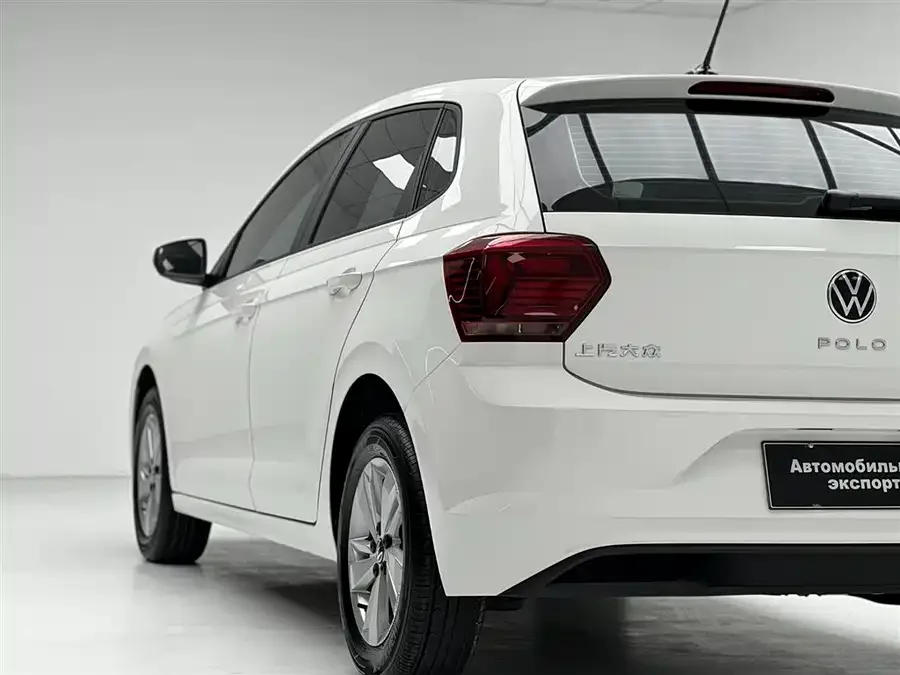 Volkswagen Polo Polo 2021 Plus 1.5L Automatic Panoramic Enjoyment Edition 2022 — миниатюра 3