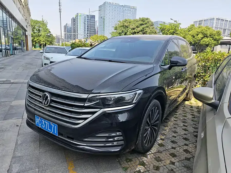 Volkswagen Viloran Weiran 2024 380TSI Premium Edition 2025 — фото 1, купить с доставкой в Москву