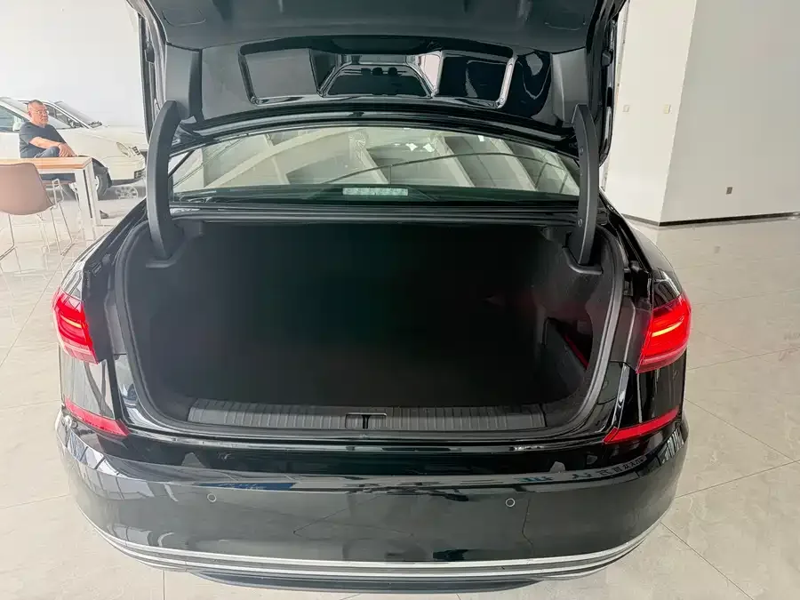 Volkswagen Passat Passat 2023 330TSI Deluxe Edition 2023 — миниатюра 3