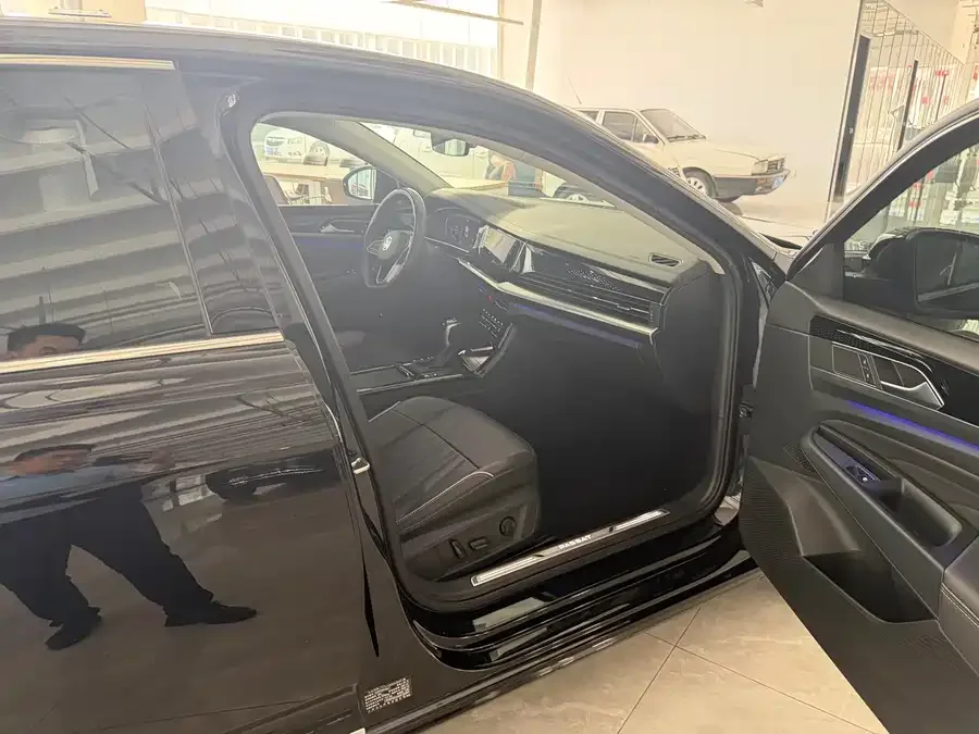Volkswagen Passat Passat 2023 330TSI Deluxe Edition 2023 — миниатюра 5