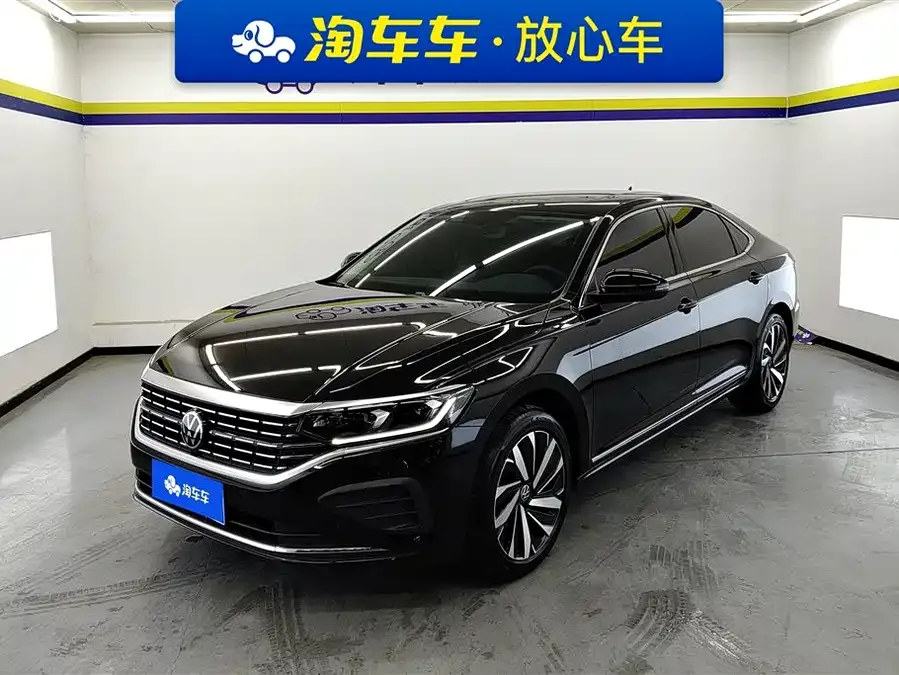 Volkswagen Passat 2025