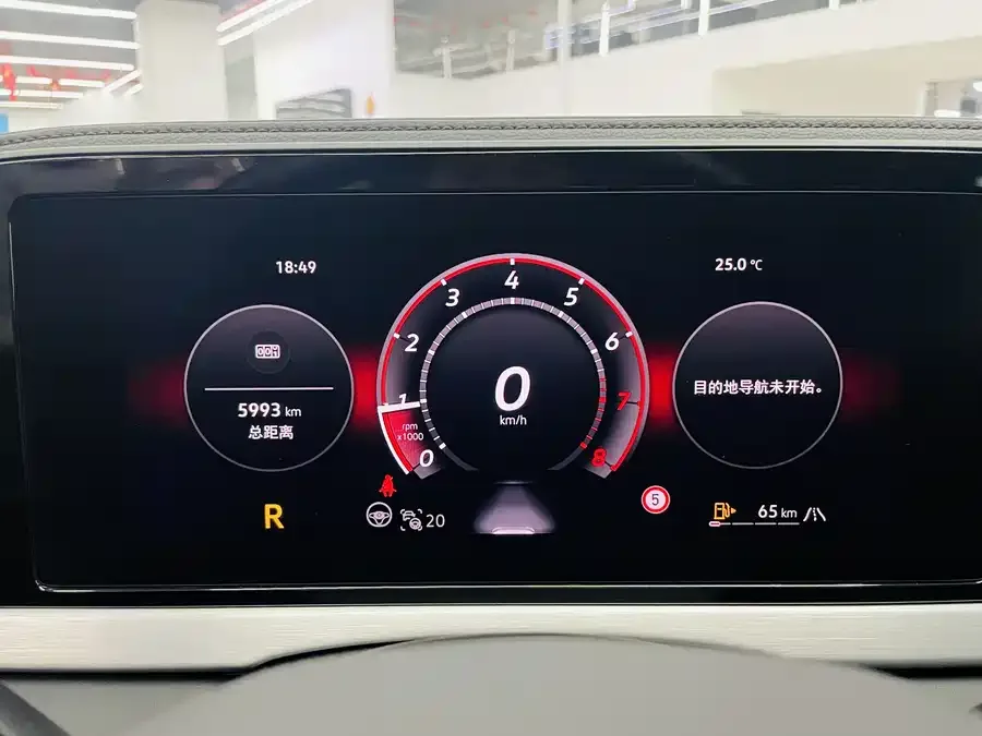 Volkswagen Passat Passat 2025 PRO 380TSI Dragon Edition 2024 — миниатюра 3