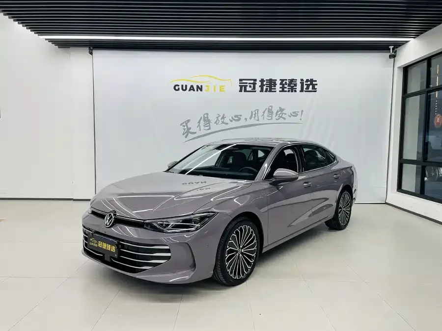 Volkswagen Passat 2024