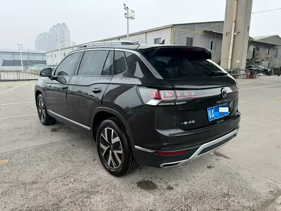 Volkswagen Tayron Tanyue 2023 300TSI 2WD Luxury Plus Advanced Edition 2023 — миниатюра 2