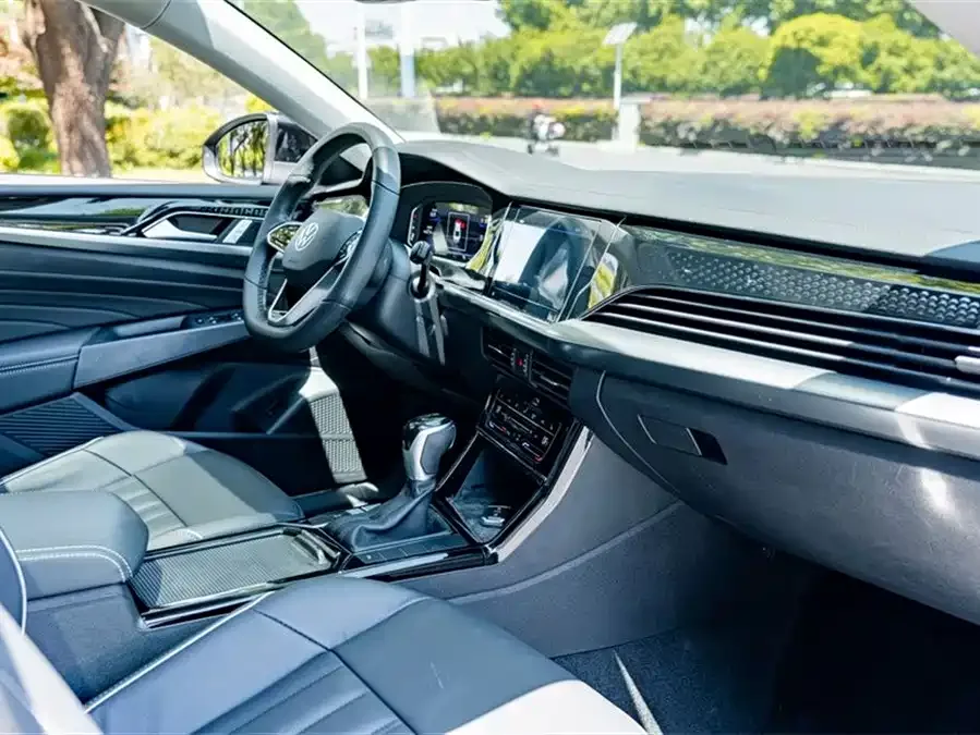 Volkswagen Passat Passat 2023 330TSI Star Elite Edition 2022 — миниатюра 5