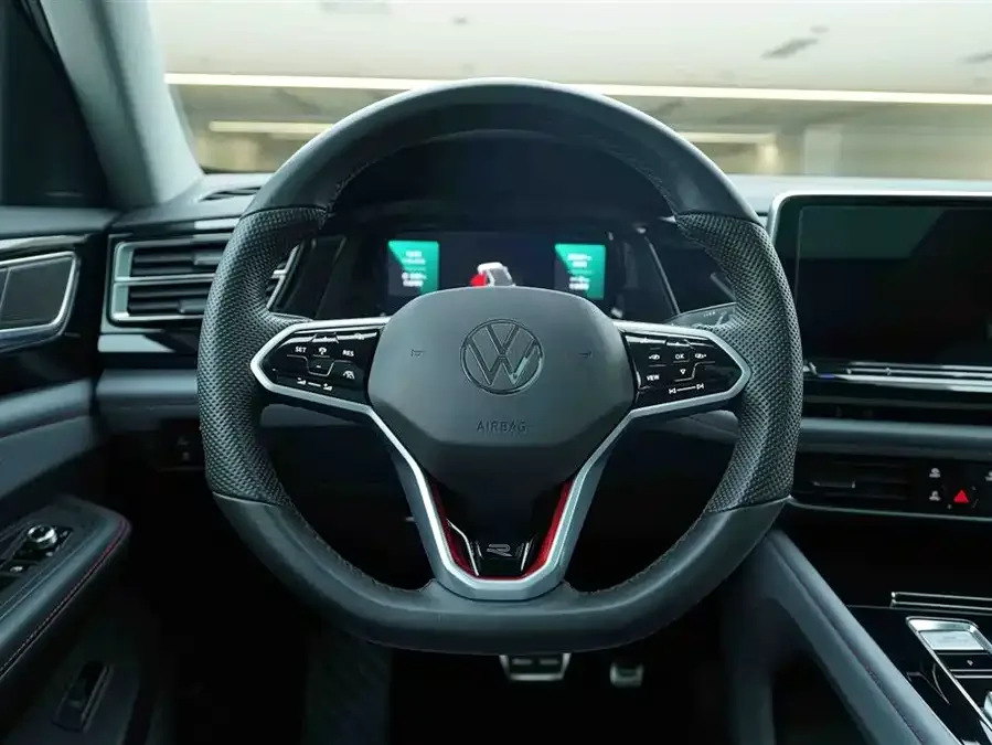 Volkswagen Teramont 2024 Touron Touron X 380TSI 4WD Luxury Edition 2023 — миниатюра 5