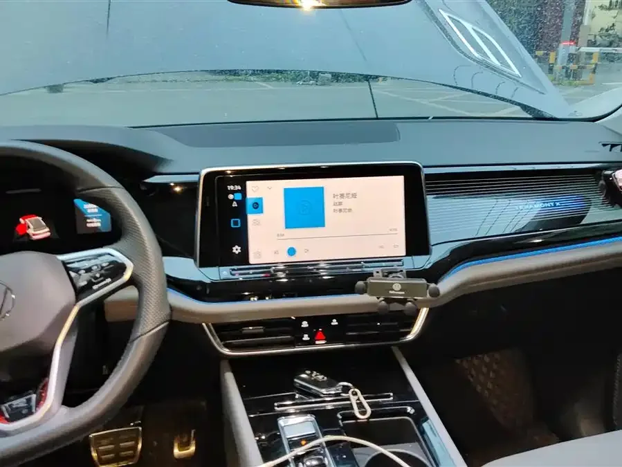 Volkswagen Teramont 2024 Touron Touron X 380TSI 4WD Luxury Edition 2024 — миниатюра 4