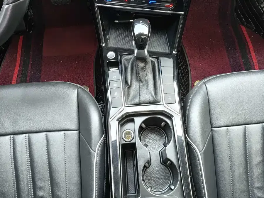 Volkswagen Passat Passat 2022 330TSI Star Elite Edition 2022 — миниатюра 5