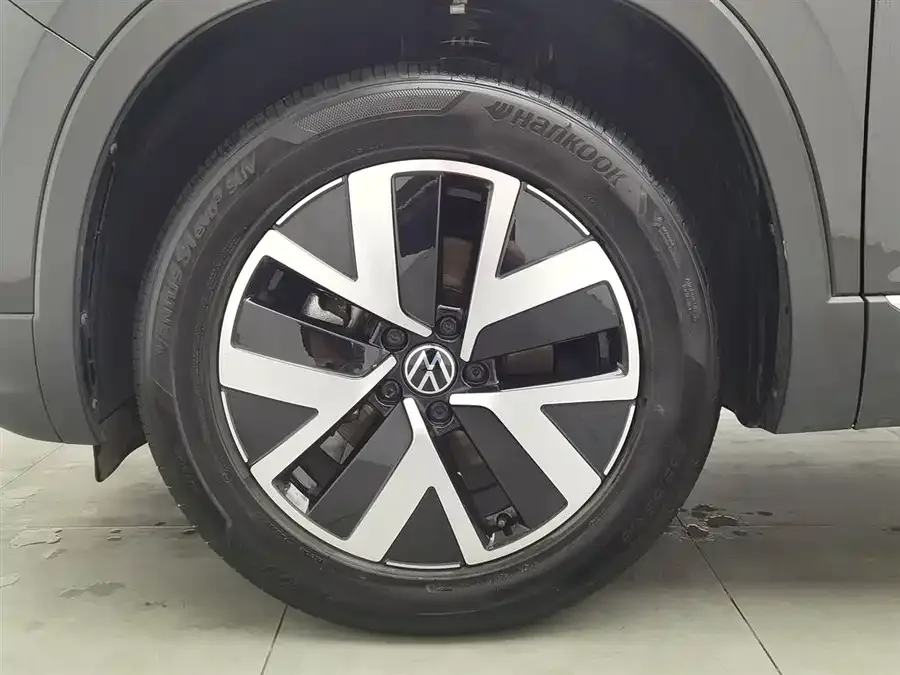 Volkswagen Tayron Tanyue 2024 300TSI 2WD Luxury Plus Advanced Edition 2024 — миниатюра 5