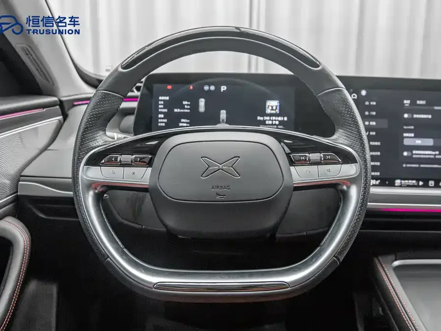 XPeng P7 Xpeng P7 2024 P7i 550 Pro 2024 — миниатюра 5