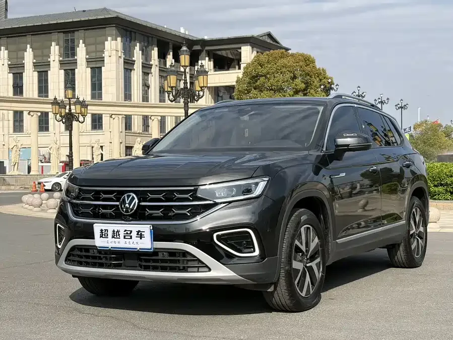 Volkswagen Tayron Tanyue 2024 300TSI 2WD Luxury Plus Advanced Edition 2024 — фото 1, купить с доставкой в Москву