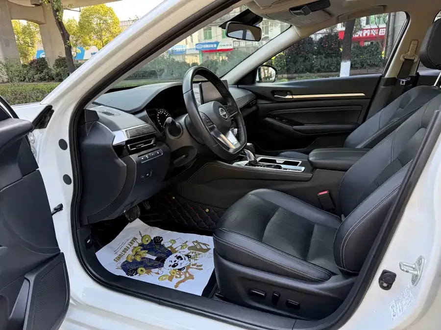 Nissan Altima 2022 Teana 2.0L XL-TLS Enjoy Edition 2023 — миниатюра 5
