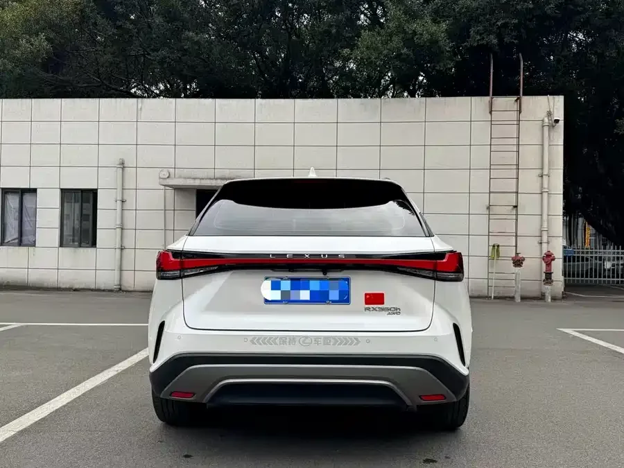 Lexus RX 2023 350h 4WD Pure Edition 2023 — миниатюра 3