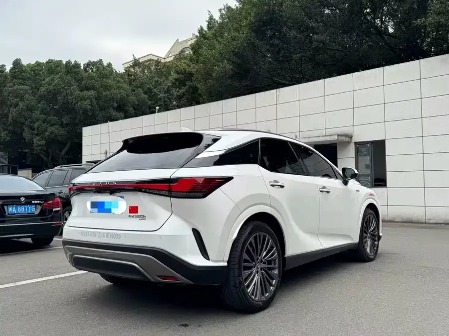Lexus RX 2023 350h 4WD Pure Edition 2023 — миниатюра 5