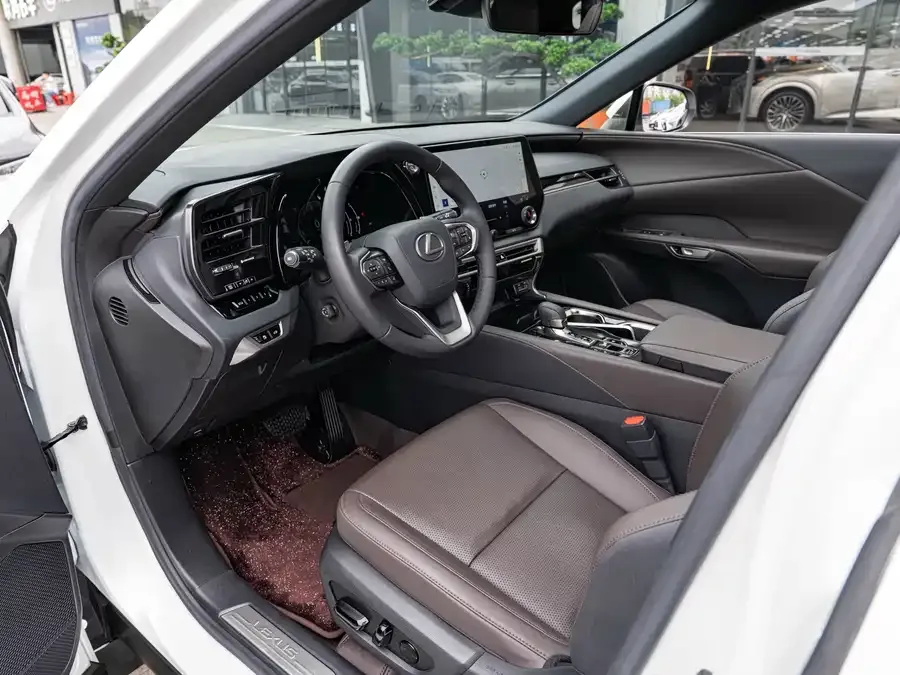 Lexus RX 2023 350h 4WD Pure Edition 2023 — миниатюра 3