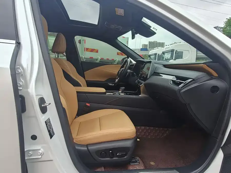 Lexus RX 2023 350h 2WD Enjoy Edition 2023 — миниатюра 3