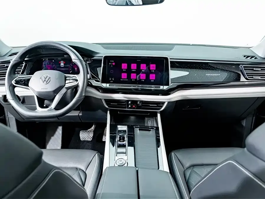 Volkswagen Teramont 2023 Touron 380TSI 4WD Luxury Edition 2024 — миниатюра 4