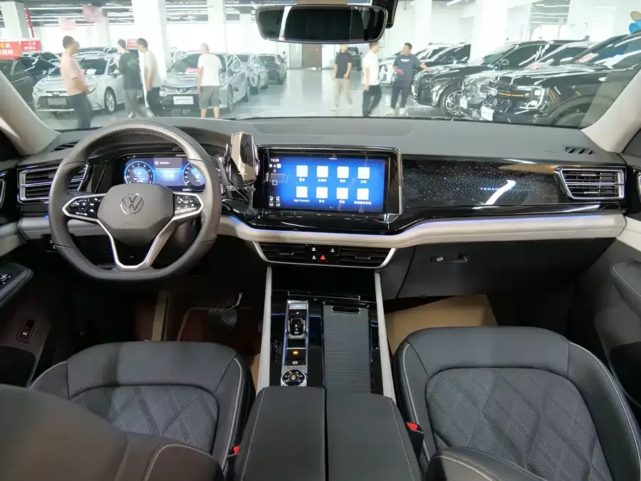 Volkswagen Teramont 2023 Touron 380TSI 4WD flagship version 2023 — миниатюра 2
