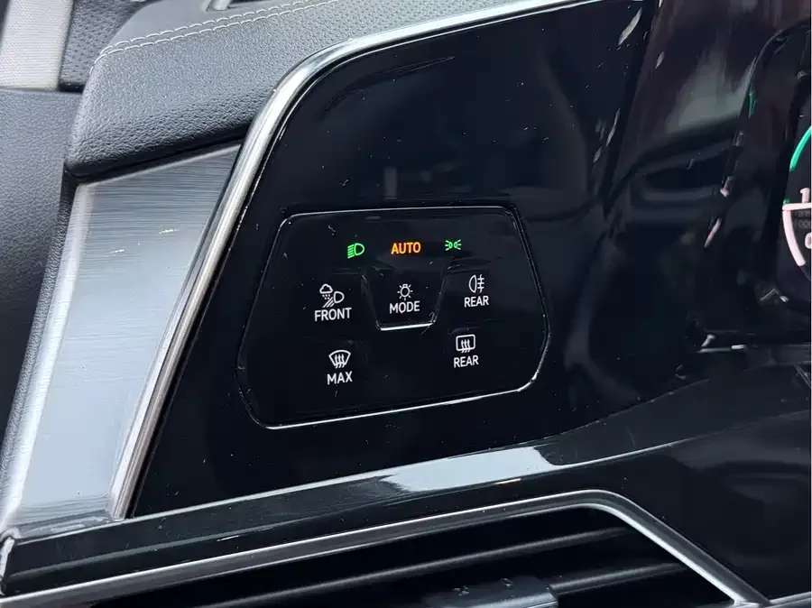 Volkswagen Talagon 2022 Lanjing 380TSI 4WD Luxury Jiajing Edition Pro 7 Seaters 2023 — миниатюра 4