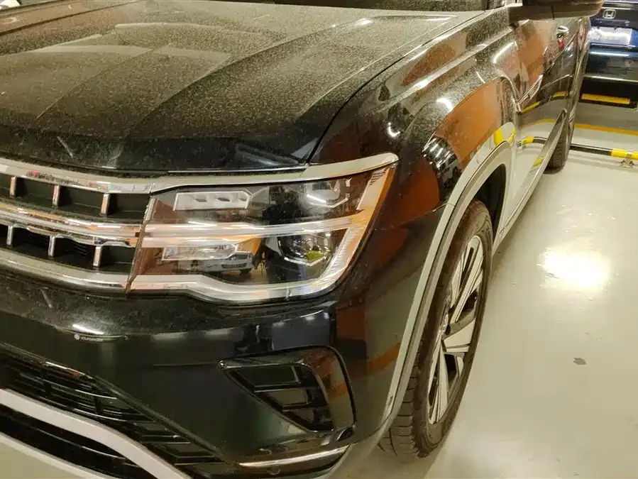 Volkswagen Teramont 2024 Touron 380TSI 4WD Dragon Edition 2025 — миниатюра 5