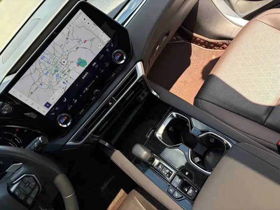 Lexus RX 2023 350h 4WD Pure Edition 2024 — миниатюра 4