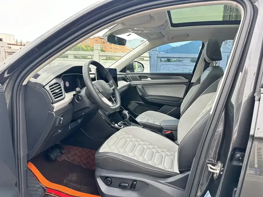 Volkswagen Tayron Tanyue 2023 330TSI 2WD Luxury Plus Advanced Edition 2023 — миниатюра 5