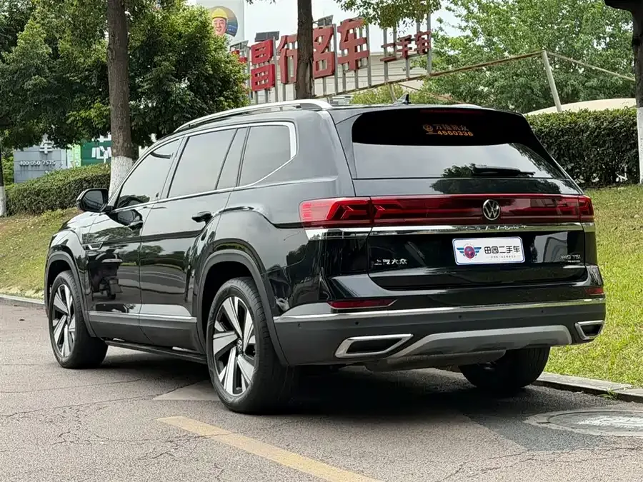 Volkswagen Teramont 2024 Touron 380TSI 4WD Luxury Edition 2024 — миниатюра 4