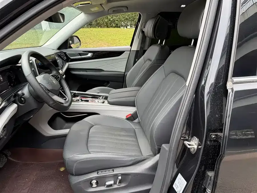Volkswagen Teramont 2024 Touron 380TSI 4WD Luxury Edition 2024 — миниатюра 5