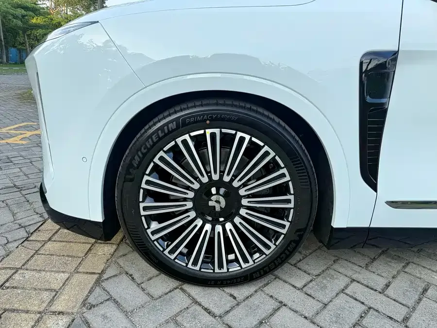 NIO ES8 NIO ES8 2026 Six-seat Executive Luxury Edition 2026 — миниатюра 5
