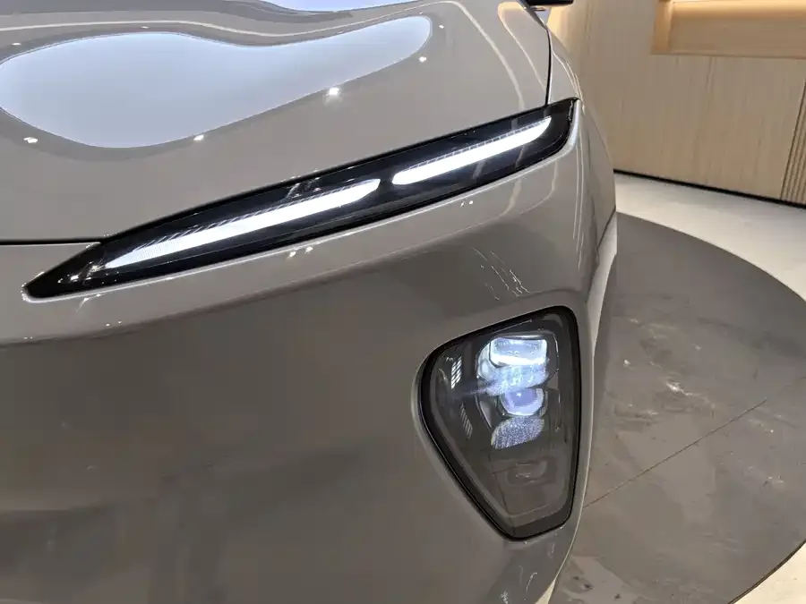 NIO ES8 NIO ES8 2024 model 75kWh 2024 — миниатюра 3