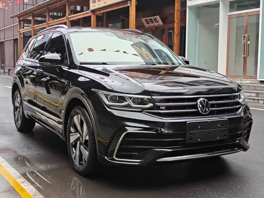 Volkswagen Tiguan L 2023