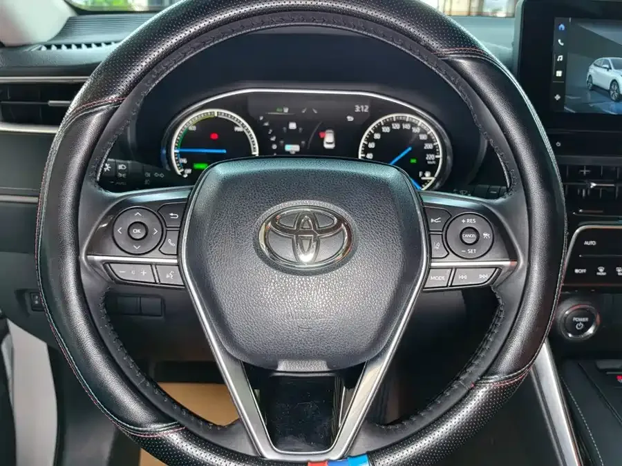 Toyota Venza Venza 2023 2.5L Intelligent Electric Hybrid Dual Engine 2WD Luxury Edition 2024 — миниатюра 3