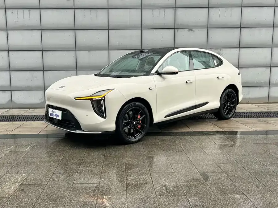 IM Motors LS6 Zhiji LS6 2026 pure electric Max 2025 — фото 1, купить с доставкой в Москву