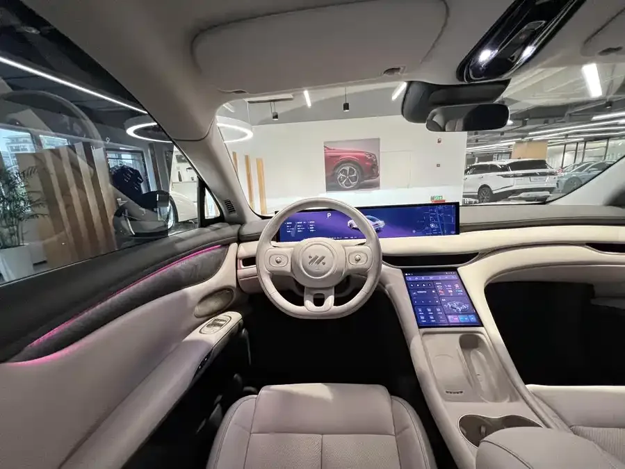 IM Motors LS6 Zhiji LS6 2025 Linglizard Intelligent Driving Edition 2025 — миниатюра 4
