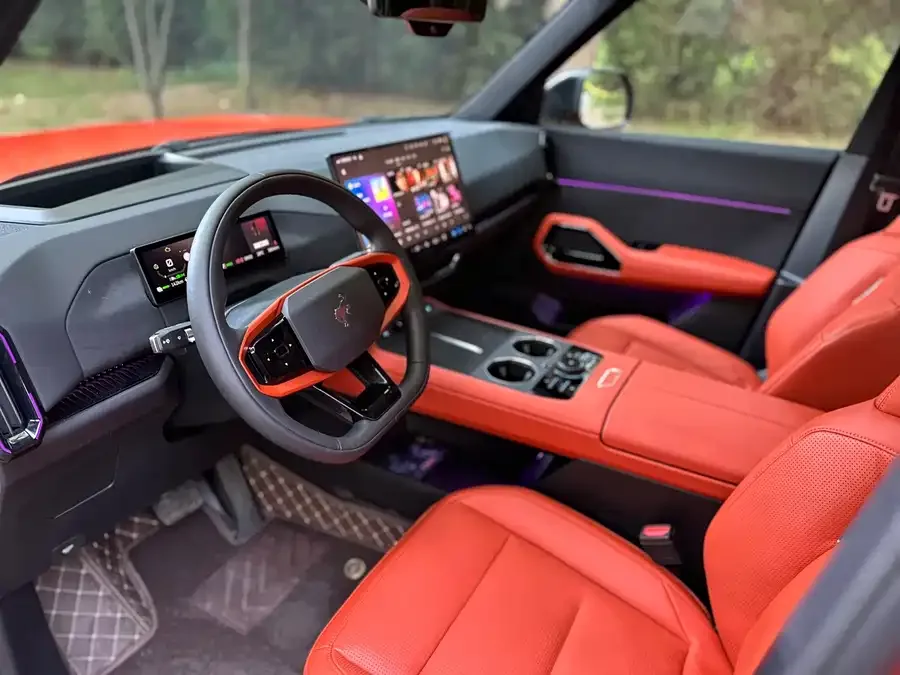 Ford Smart and Fun Horse Ford Sporty 2026 Long Beach Extended Range 2025 — миниатюра 3