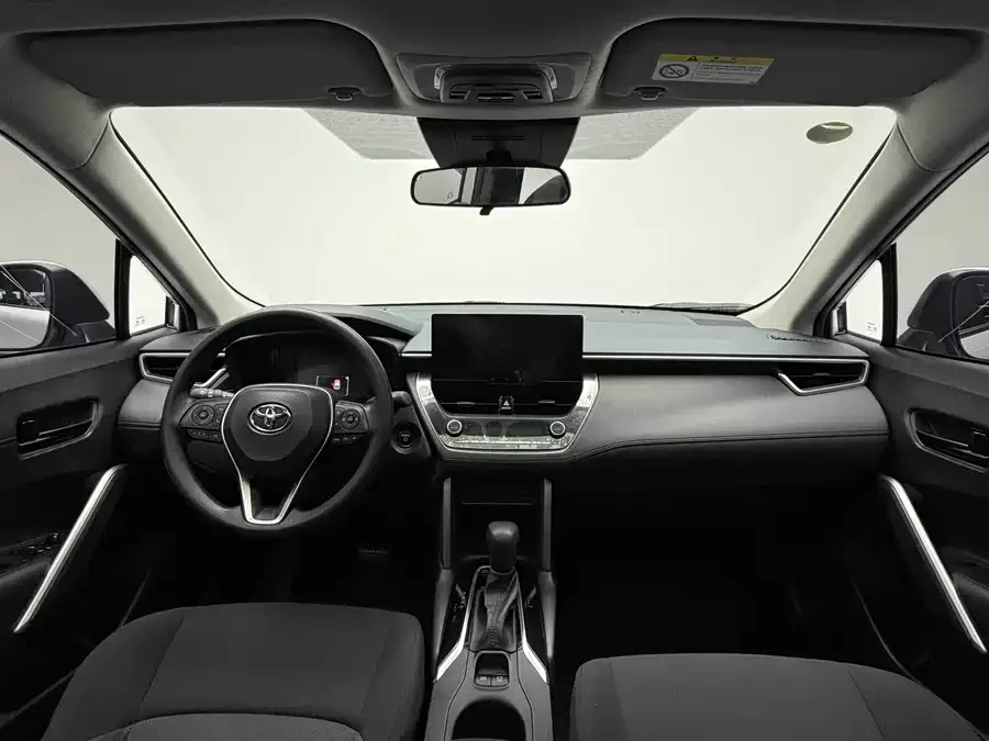 Toyota Frontlander Fenglanda 2024 2.0L Intelligent Electric Hybrid Dual Engine Leading Edition 2025 — миниатюра 3