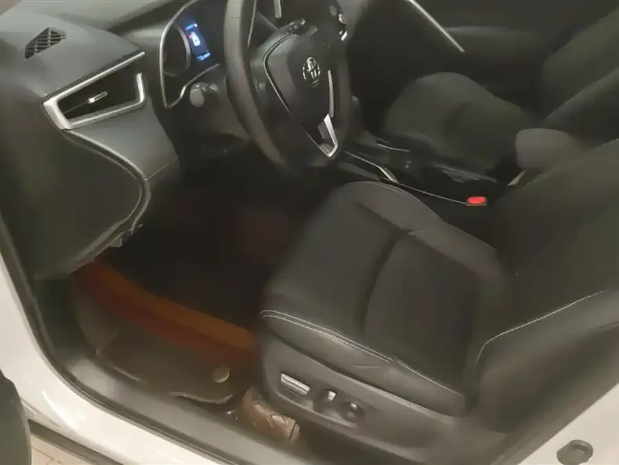 Toyota Frontlander Fenglanda 2023 2.0L CVT Luxury Edition 2023 — миниатюра 3
