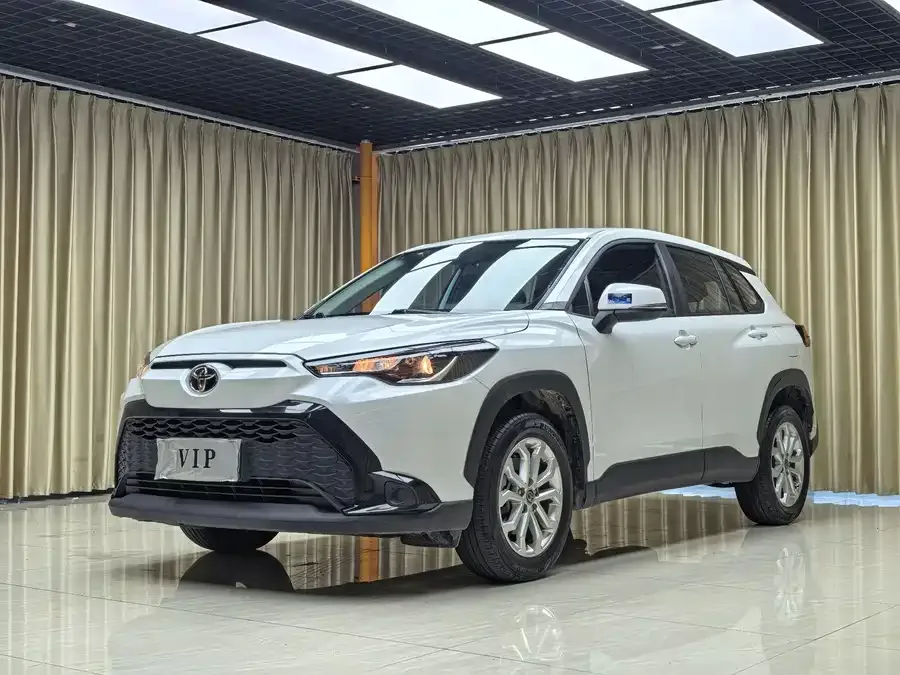 Toyota Frontlander 2025
